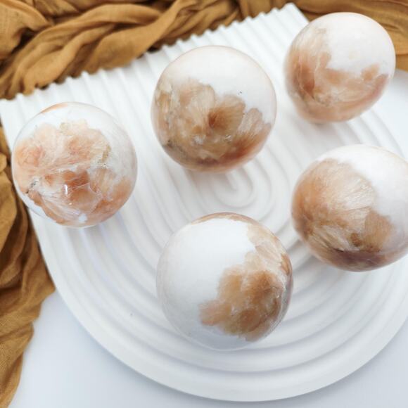 YOU CHOOSE Stilbite Scolecite Sphere Healing Crystals - Picture 2 of 10